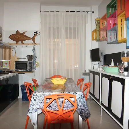 Il Profumo Del Porto Bed and Breakfast