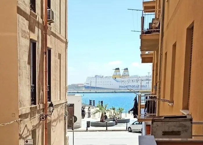 Il Profumo Del Porto Bed and breakfast 4*